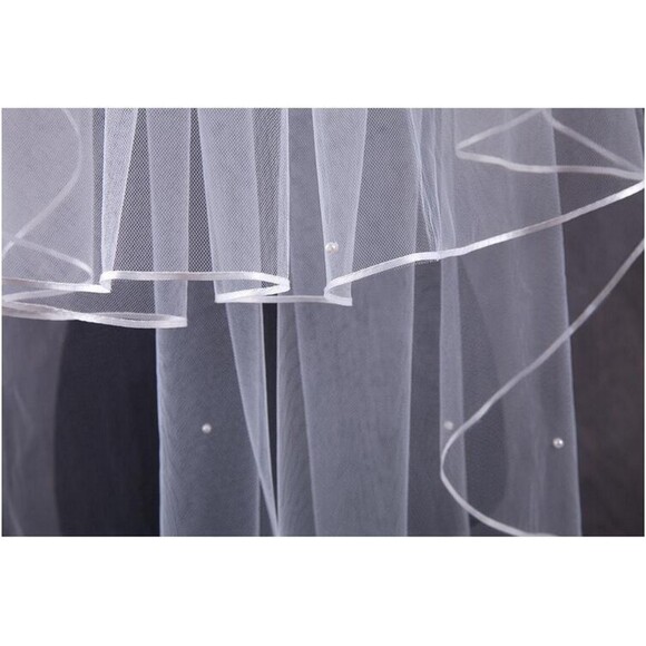 NWT 3 Layers Classic Simple Satin Edge with Comb Wedding Veil for Brides 33.5'' - Picture 3 of 5